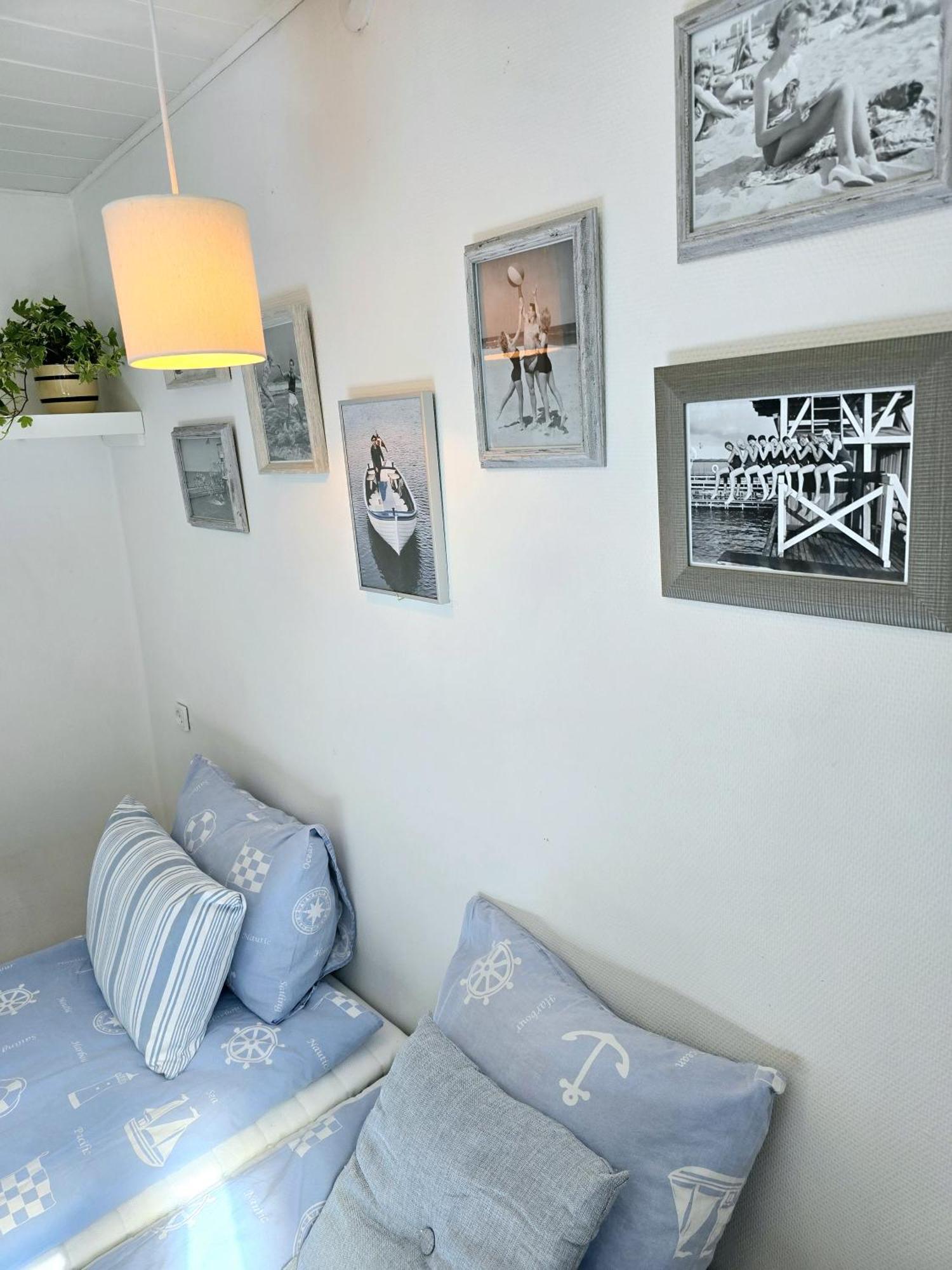 Guesthouse 'Blue House' In Vintage Villa&Garden Copenhagen Exterior photo