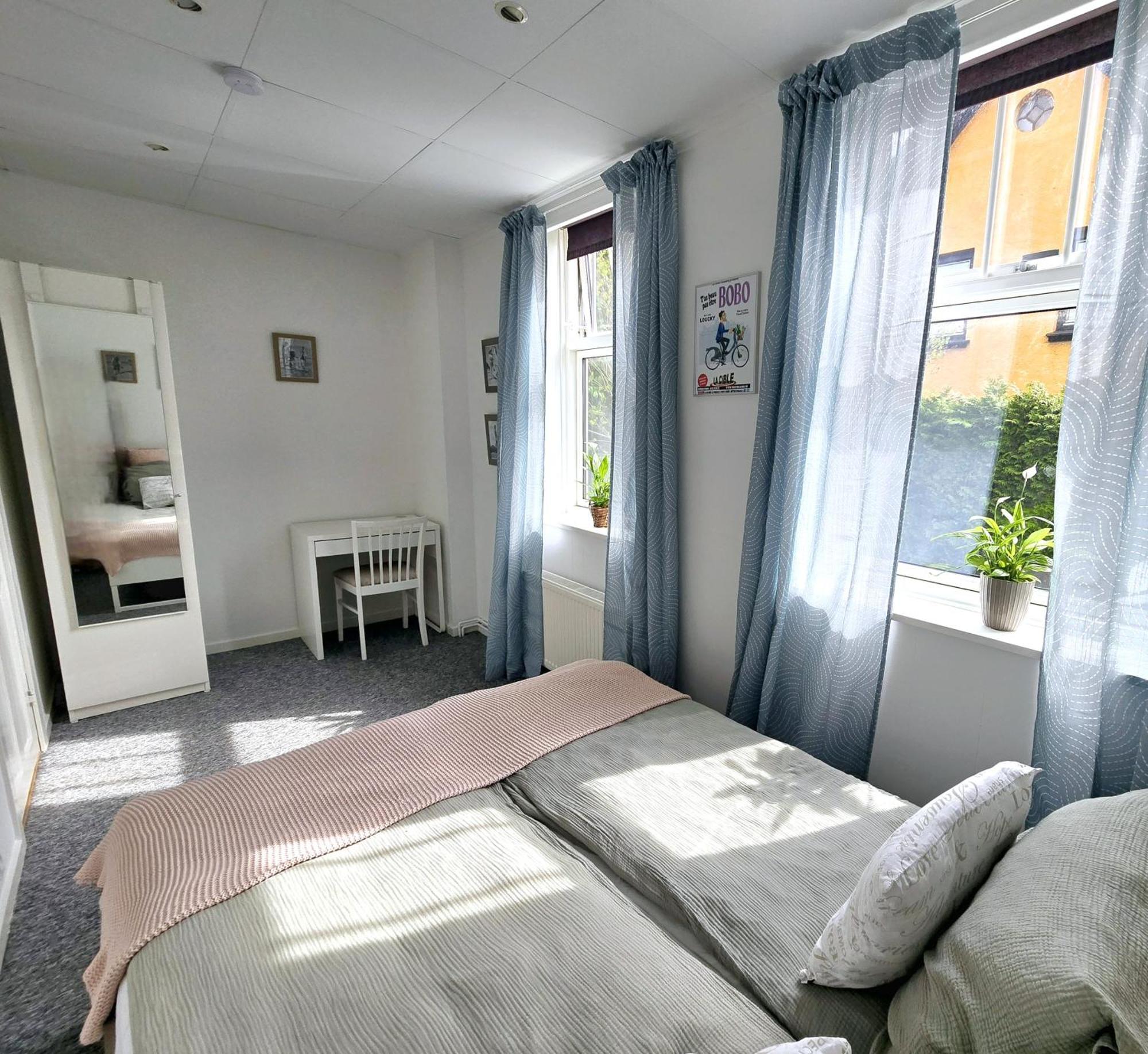Guesthouse 'Blue House' In Vintage Villa&Garden Copenhagen Exterior photo